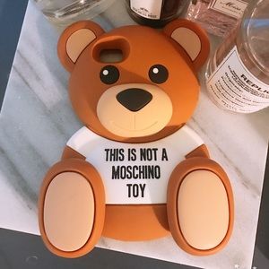 MOSCHINO iPhone5 Case